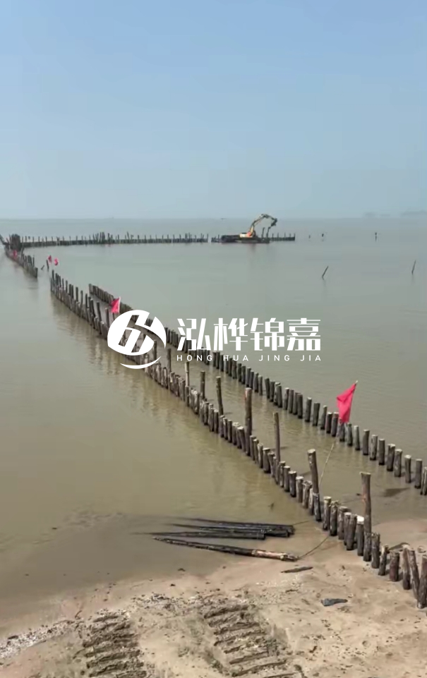 菏澤河道清淤專業(yè)施工-打完松木樁后清理淤泥是否會影響穩(wěn)定性？
