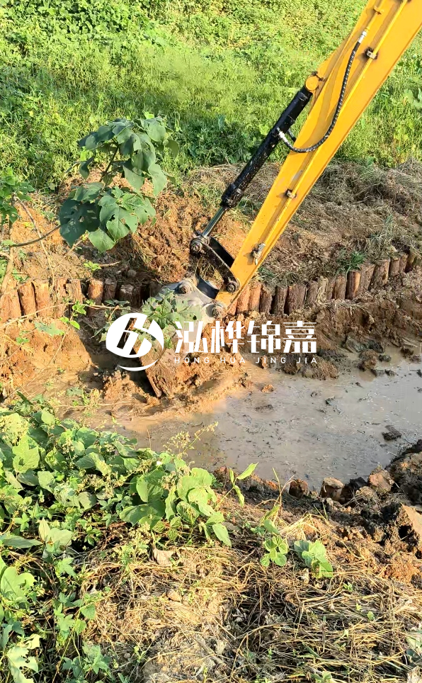 德州河道清淤專業(yè)施工-打完松木樁后為何需要立即清理淤泥？